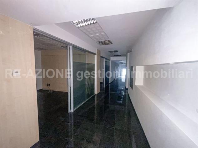THIENE: affitto NEGOZIO in Corso Garibaldi - Foto 2