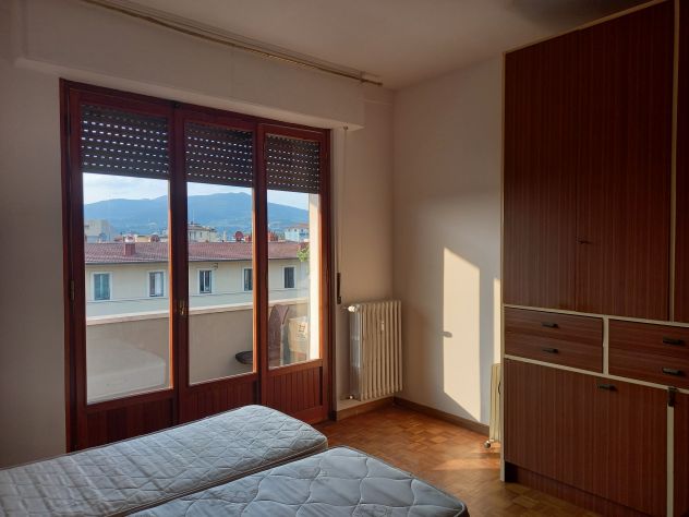 Appartamento ristrutturato affittasi a quattro studentesse - Foto 4