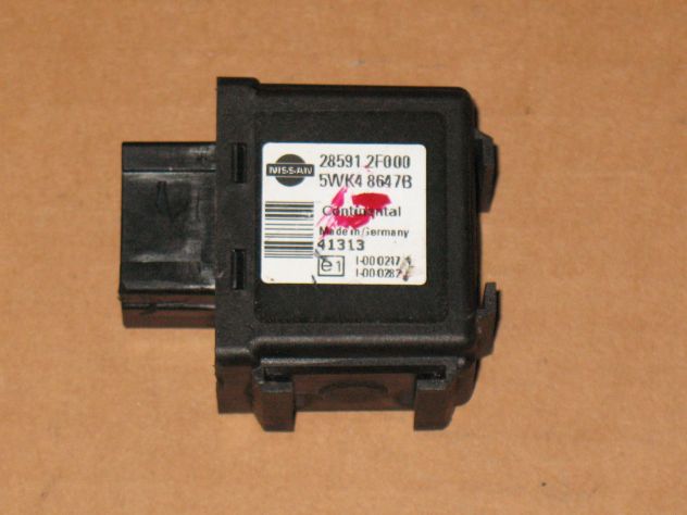 285912F000 IMMOBILIZER ECU NISSAN JUKE 28591-2F000 5WK48647B 5WK4 8647B