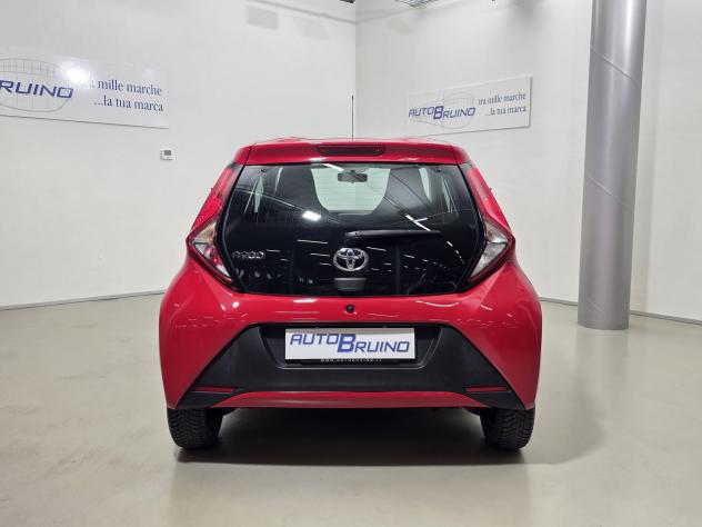 Toyota Aygo Aygo 5p 1.0 x-fun 72cv - Foto 5