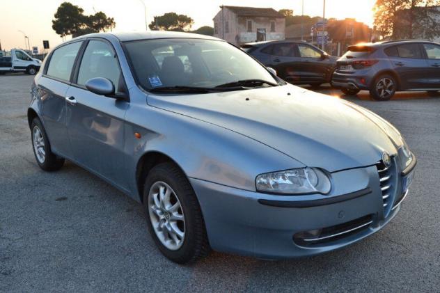 Alfa Romeo 147 1.9 JTD (115 CV) cat 5p. Distinctive - Foto 3