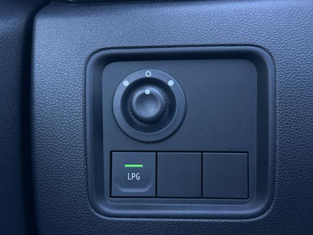Dacia Duster 1.0 TCe 4x2 100cv Eco-G Expression - Foto 9
