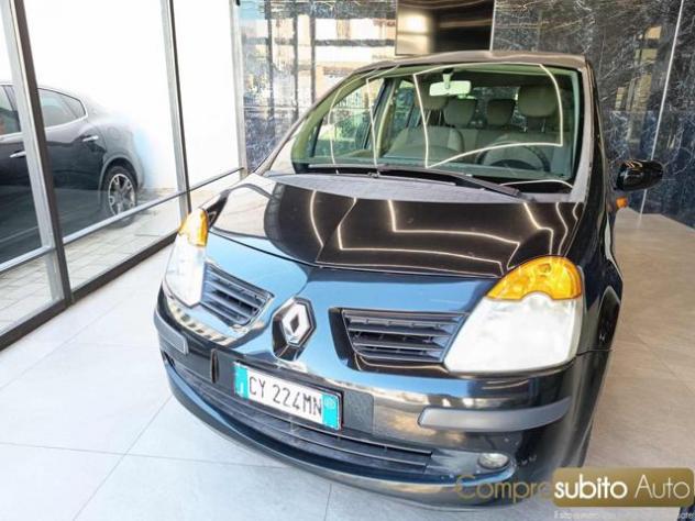 RENAULT Modus 1.2 16V Luxe Dynamique rif. 24034270 - Foto 2