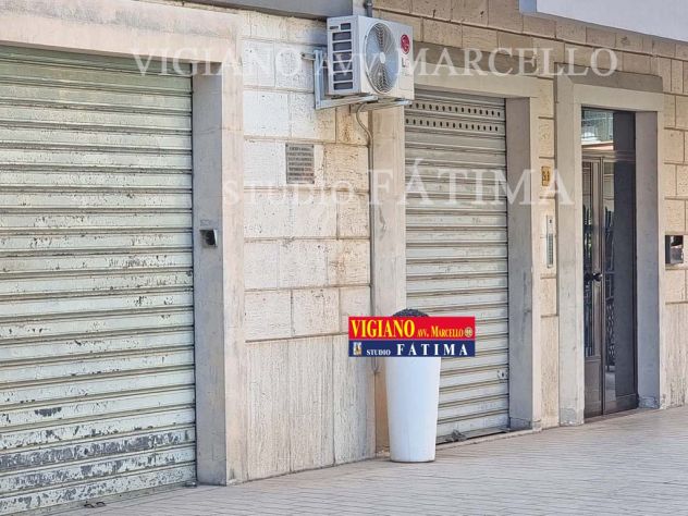FOGGIA - VENDESI - LOCALECOMMERCIALE 2 INGRESSI - VIA MOLFETTA N. 30/D-MQ. 51 - Foto 4