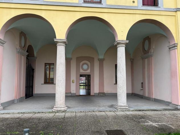 Muggiò: affascinante ampio appartamento in palazzo nobiliare del 1700 - Foto 2