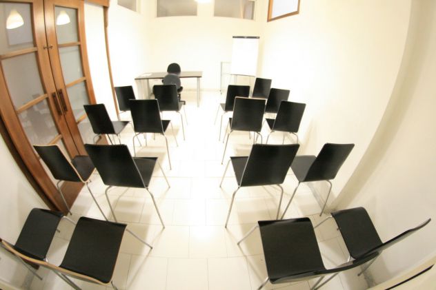 Ufficio arredato con sala riunioni - Foto 5