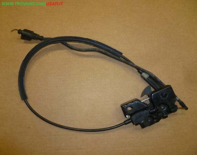 SERRATURA COFANO ANT. VOLKSWAGEN GOLF (5G) 3 porte / 5 porte  Carrozzeria  Lamierati esterni  Cofano  Serratura cofano VOLKSWAGEN - GOLF 7 - 01-12-201