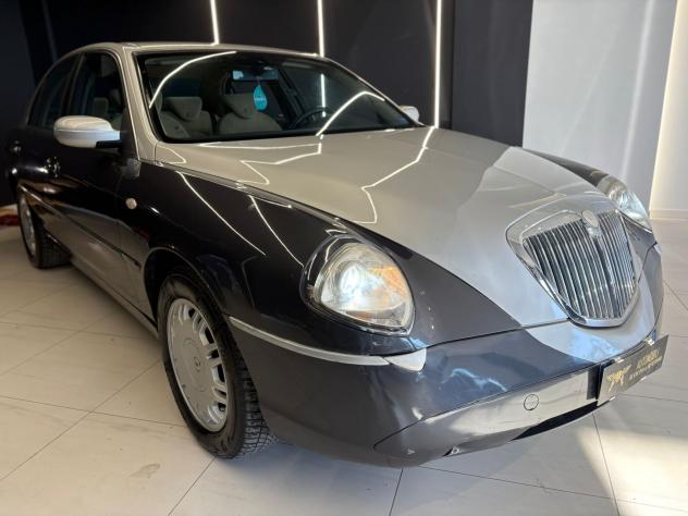 Lancia Thesis 2.4 JTD Emblema - Foto 4