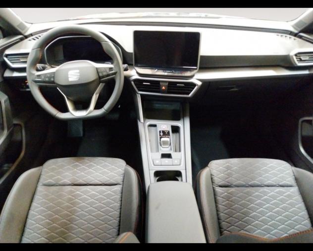 SEAT Leon Sportstourer 1.5 hybrid 116 CV DSG FR - Foto 10