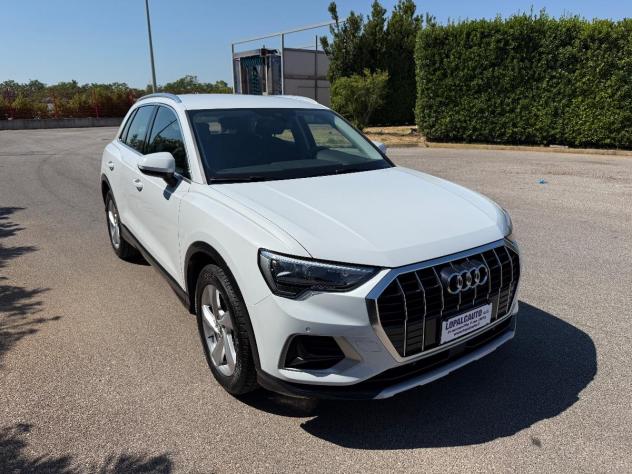 AUDI - Q3 - 35 TDI S tronic Business Advanced - Foto 5