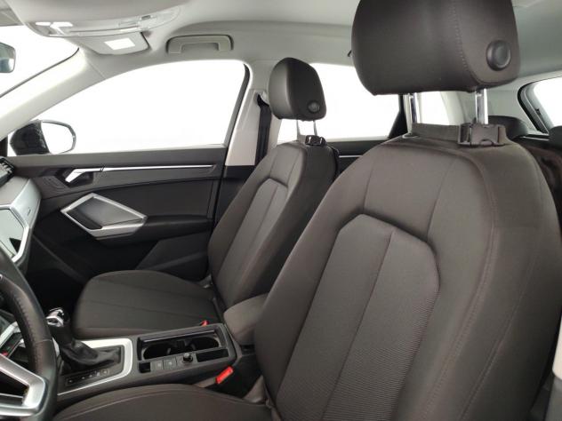 Audi Q3 35 TDI quattro S-Tronic Business - Foto 9
