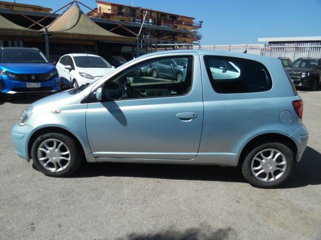 Toyota Yaris 1.0i 16V cat 3 porte Sol - Foto 4