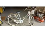 Due biciclette per donna “Meazzo”