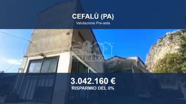 Immobile in asta di 2400 m² in vendita a Cefalù