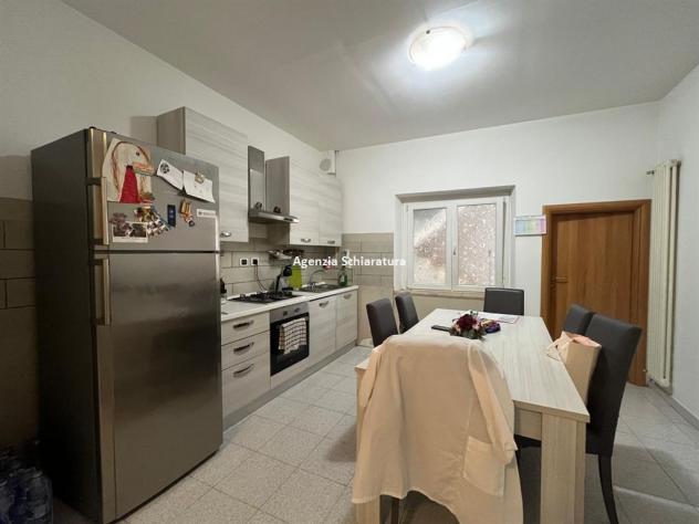 OSTERIA NUOVA CENTRO VENDESI APPARTAMENTO A SCHIERA SU DUE LIVELLI - Foto 8