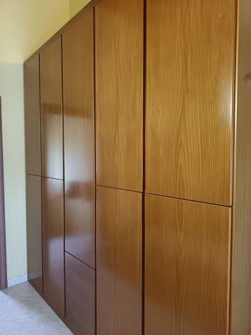 vendo arredamento vario per cambio abitazione - Foto 2