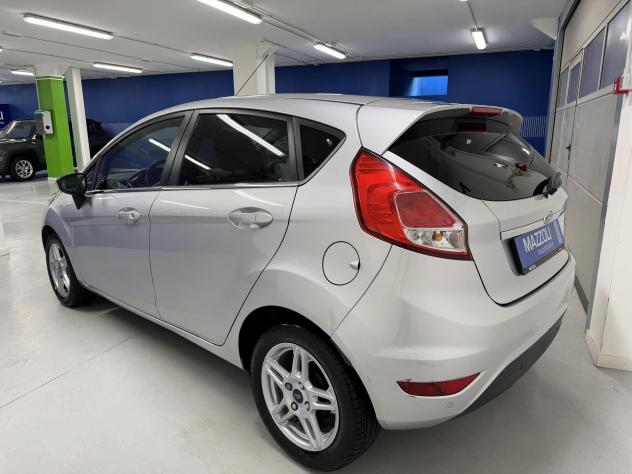 Ford Fiesta 5p 1.4 Titanium Gpl 92cv - Foto 5