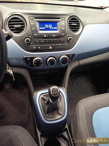 HYUNDAI i10 1.0 MPI Login rif. 24058472 - Foto 10