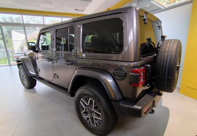 Jeep Wrangler 2.0T Unlimited Sahara Auto 4WD - Foto 5