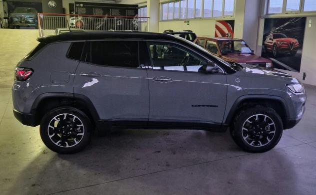Jeep Compass 4xe 1.3 T4 PHEV 240cv Trailhawk 4xe Auto - Foto 6