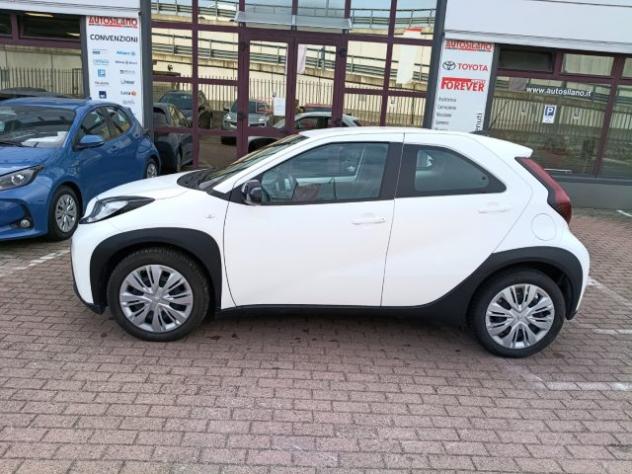 TOYOTA Aygo X 1.0 VVT-i 72 CV 5 porte Active S-CVT rif. 24162808 - Foto 8