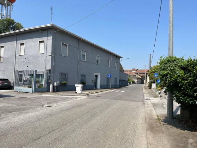 Immobile di 330 m² con più di 5 locali in affitto a Rezzato - Foto 5