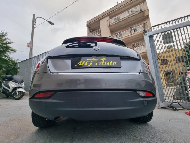 Lancia Delta 1.6 MJT DPF Argento - Foto 5