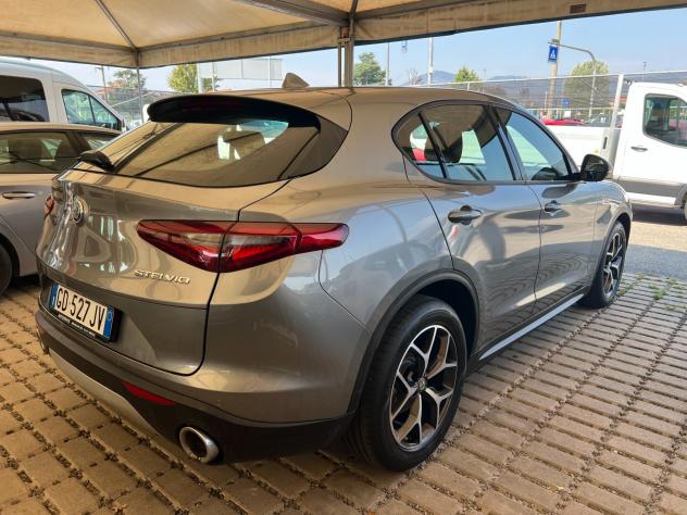 Alfa Romeo Stelvio 2.2 Turbodiesel 160 CV AT8 RWD Super - Foto 4