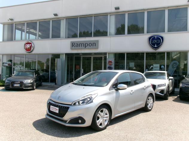 Peugeot 208 Allure PureTech 82cv