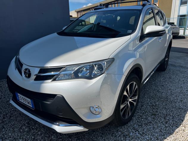 Toyota RAV 4 RAV4 2.2 D-CAT A/T 4WD Lounge White Ed. - Foto 4