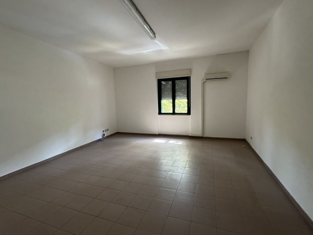 APPARTAMENTO CENTRALISSIMO CON ASCENSORE - Foto 3