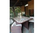 Vendo set da esterno in rattan colore marrone,composto da tavolo e 6 poltroncine