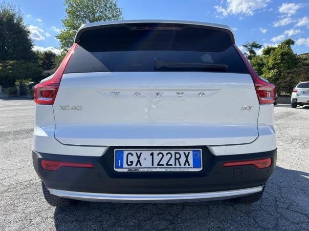 Volvo XC40 B3 automatico Essential 12.485 KM!! PARI NUOVO - Foto 4