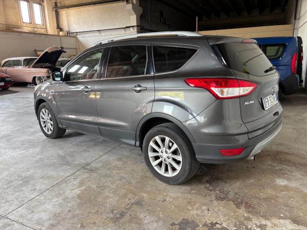 Ford Kuga 2.0 TDCI 150 CV 4WD 4x4 Cambio MANUALE - Foto 2