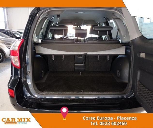 Toyota RAV4 RAV4 Crossover 2.2 D-Cat A/T 150 CV Executive - Foto 8