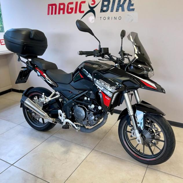 Benelli TRK 251 null