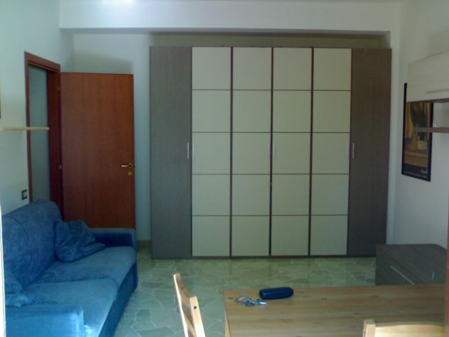 ampio monolocale ristrutturato - Foto 2