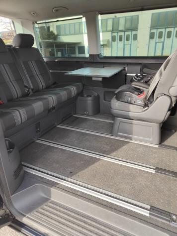 Volkswagen Multivan 2.0 BiTDI 180CV DSG Highline - Foto 6