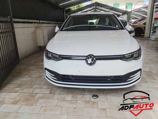 Volkswagen Golf 1.0 TSI EVO Life