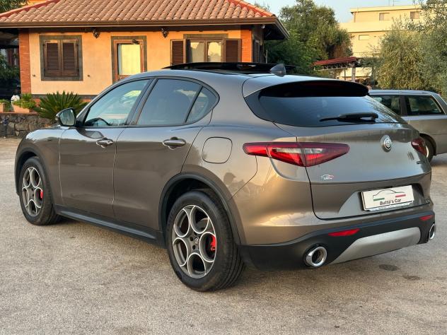 Alfa Romeo Stelvio 2.2 Turbodiesel 180 CV AT8 RWD Executive - Foto 7