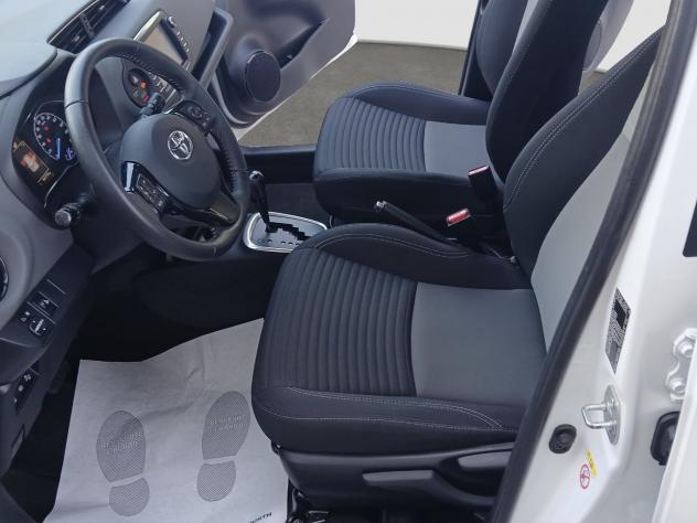 Toyota Yaris 5 Porte Yaris 5p 1.5h Business - Foto 8