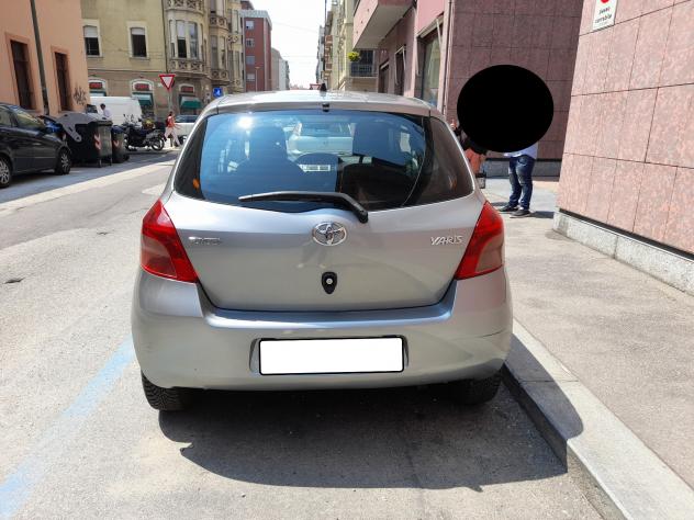 TOYOTA YARIS 1.0 - Foto 3