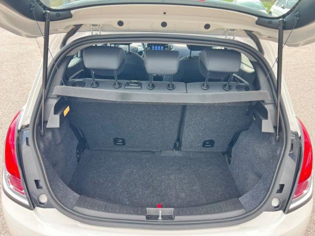 Lancia Ypsilon 1.0 FireFly 5 porte S&S Hybrid Gold - Foto 8