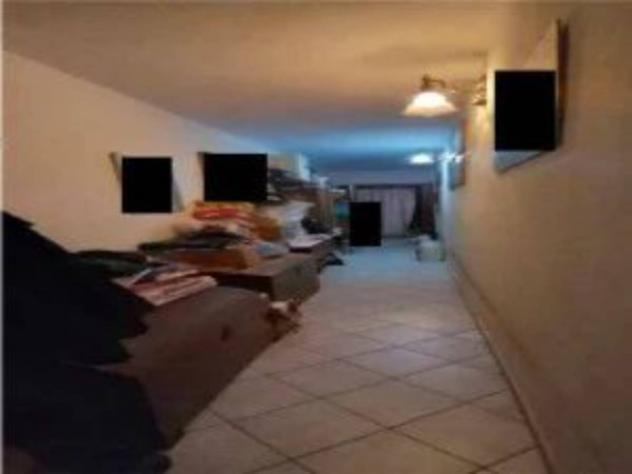 Immobile in asta di 180 m² con più di 5 locali e box auto in vendita a Taglio di Po - Foto 10