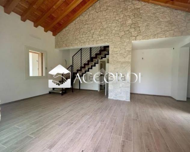 CASA INDIPENDENTE di 3 vani e di 170 mq (CONEGLIANO) rif. MDPX99_9 - Foto 4