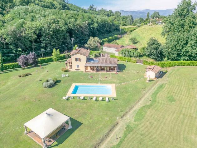 Rustico in vendita a Cerasomma - Lucca 300 mq Rif: 1284293