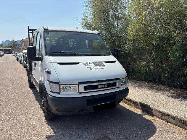 Iveco Daily 29L10 2.3 Hpi TDI PC Cabinato - Foto 2