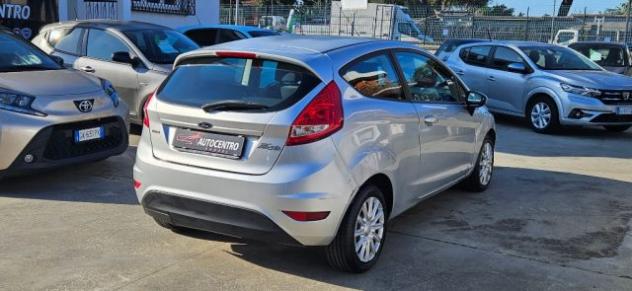 FORD Fiesta + 1.4 TDCi 68CV 3 porte rif. 23776524 - Foto 6
