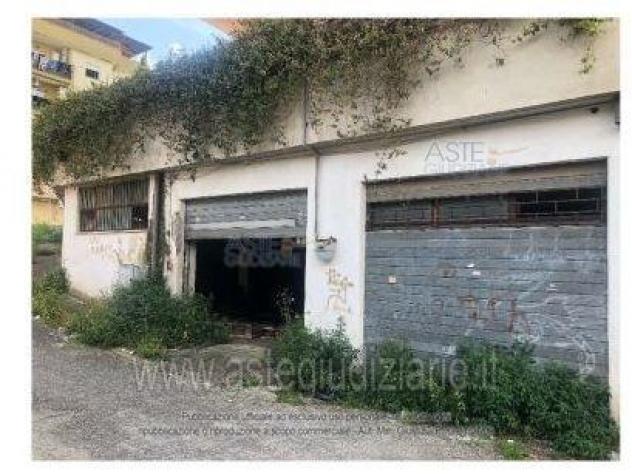 IMMOBILI-IMMOBILE COMMERCIALE-V. Appia, 75, 04012 Cisterna di Latina LT, Italia