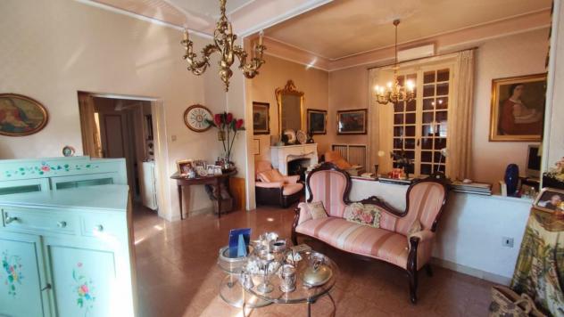 Terratetto in vendita a Marina di Carrara - Carrara 297 mq Rif: 1177975